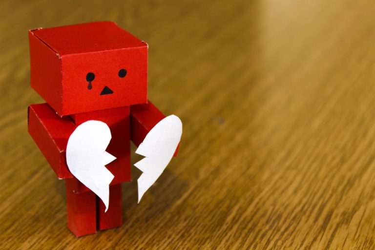 How To Handle Yourself After A Failed Love Shabash Pakistan Blogs In Urdu