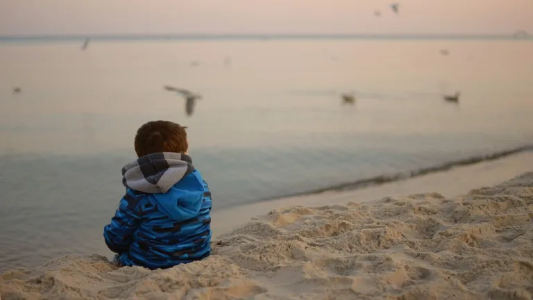 Five Best Things To Do To Help Reduce Sadness Shabash Pakistan Blogs In Urdu