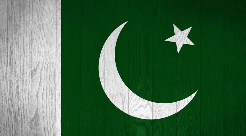 پاکستان پہلی پیاری چاہت ہے۔
